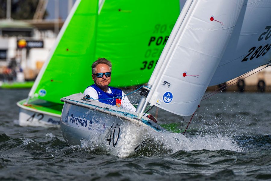 From world records to race wins, Coxon rules Portimão waters, 07 October 2026