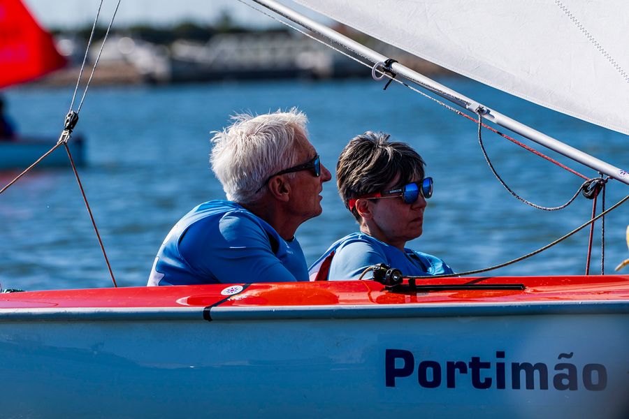 Cichocki leads two fleets, chasing double gold with wife Joanna, 09 October 2026