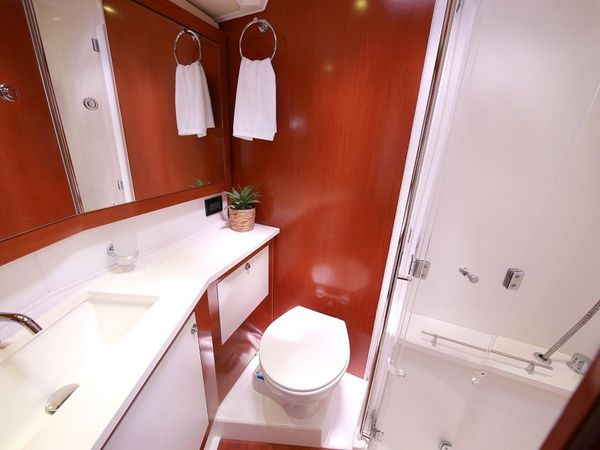 2012-Beneteau-Oceanis-58-Laissez-Faire-12.jpg