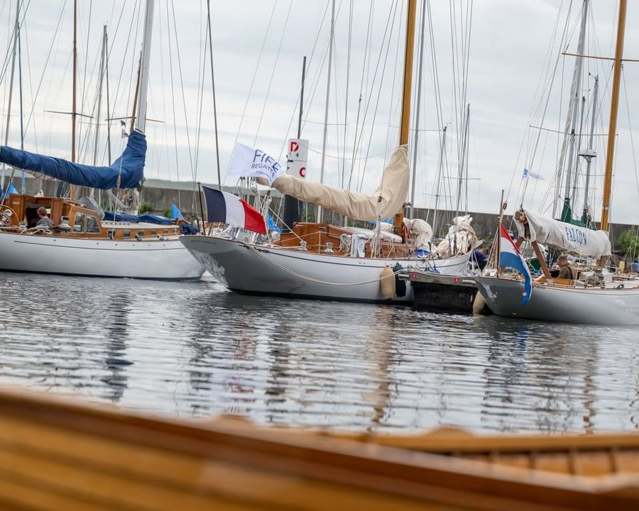 2026-Fife-Regatta-fleet-at-port-Photo-credit-pkc_media-JRT-Photo.jpg