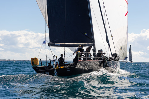 Smuggler powers through the conditions on her way to the finish.