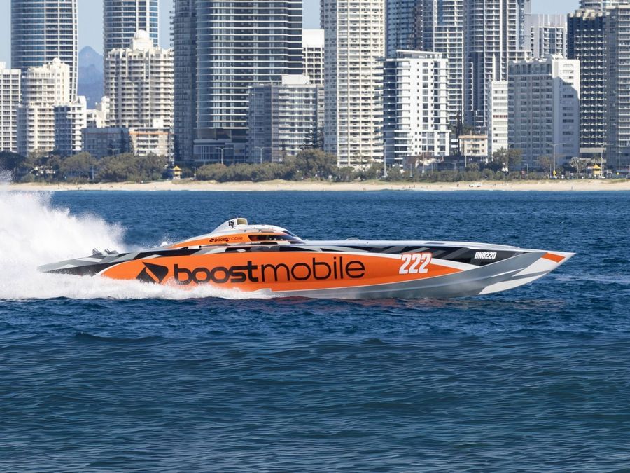 222-Offshore-Racing-1.jpg