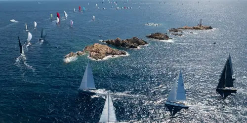 Record 170-boat Swan fleet drifts through light air at Porto Cervo, 12 October 2026