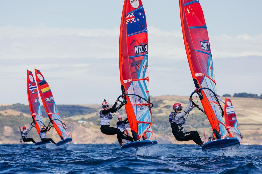 Stronger Weymouth breeze tests fleet as Kiwis post five top-10s, 09 September 2026