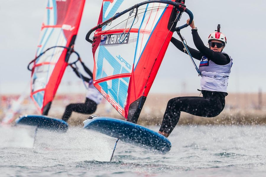 Ten Have turns black flag into top 10 charge in Weymouth, 10 September 2026