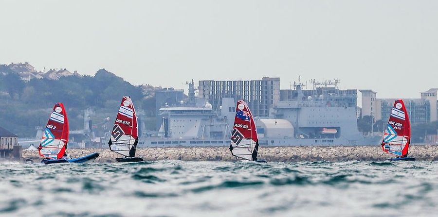 Weymouth grit delivers iQFOiL world titles to Steinberg, Van Opzeeland, 13 September 2026