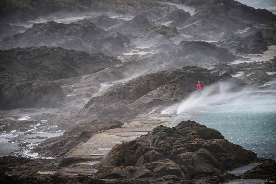 Storm Austen batters Saint-Malo ahead of Route du Rhum start, 23 October 2026