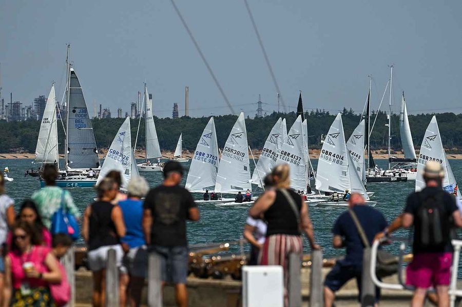 Duke's 1947 Dragon wins at Cowes in its 200th regatta year, 03 August 2026