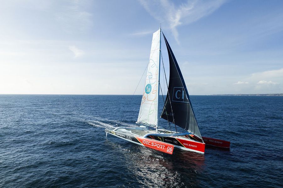 The maxi-trimaran IDEC SPORT-CIC, a three-time Route du Rhum winner.