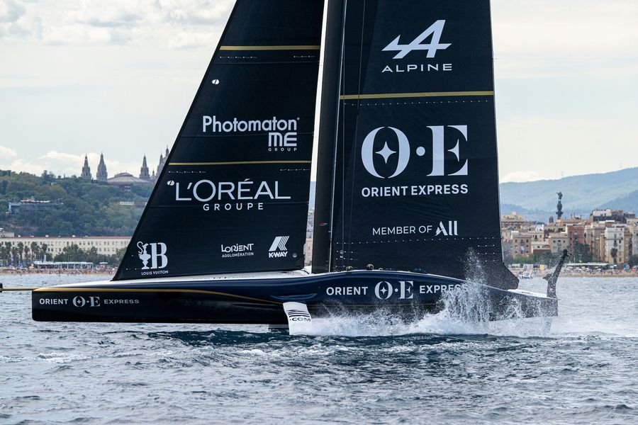 September 05, 2024. Louis Vuitton Cup, Race Day 6.  Photo credit : AC37 Media.
