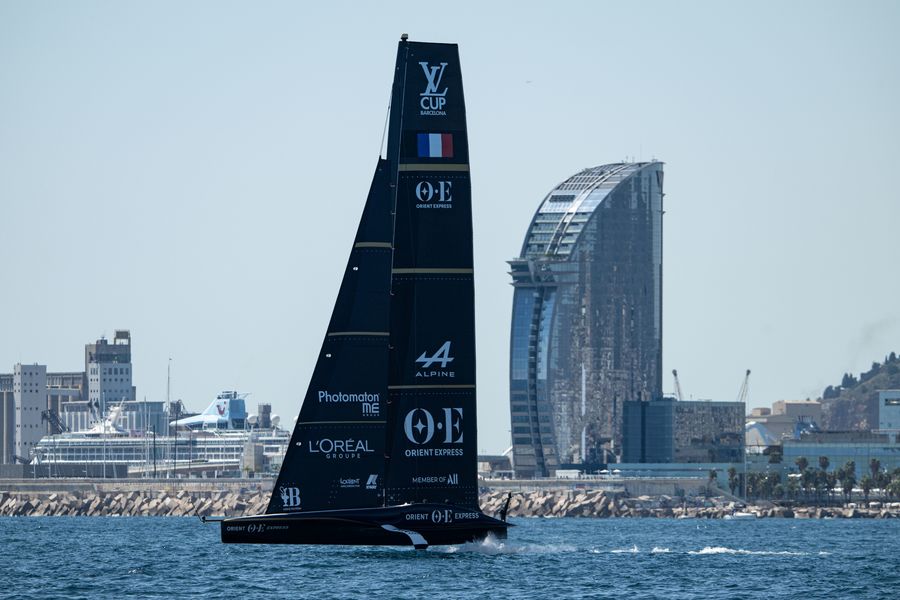 37 America’s Cup - Louis Vuitton Cup - Race Day 9