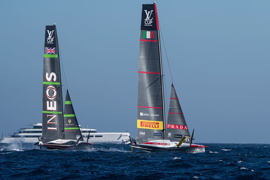 September 26, 2024. Louis Vuitton Cup Final, Race Day 1. LUNA ROSSA PRADA PIRELLI TEAM, INEOS BRITANNIA Photo Credit: AC37 media