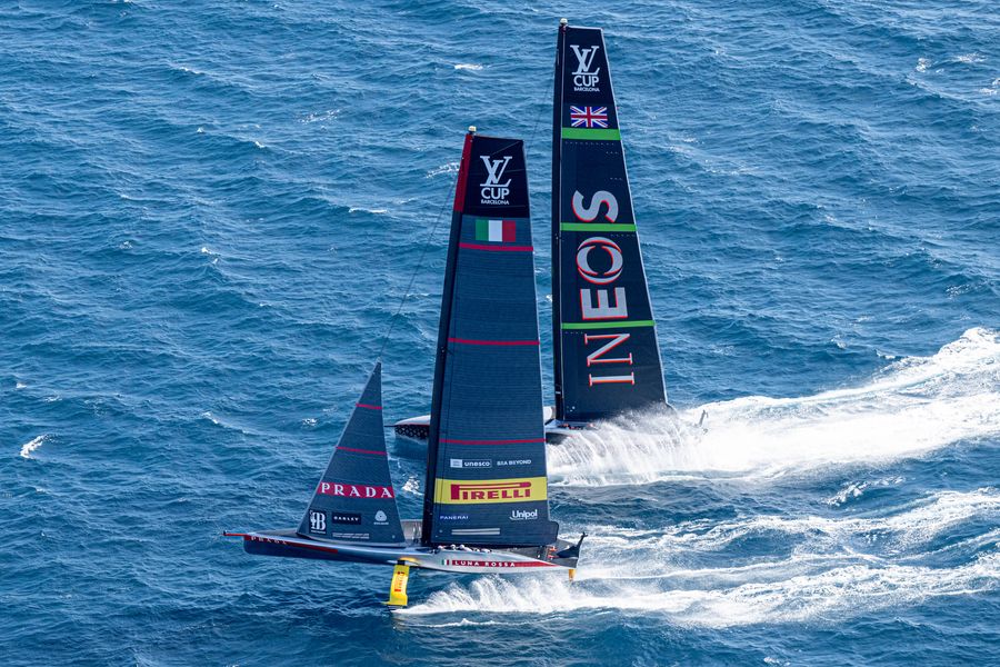September 29, 2024. Louis Vuitton Cup Final, Race Day 3. INEOS BRITANNIA, LUNA ROSSA PRADA PIRELLI TEAM Photo Credit: AC37 media
