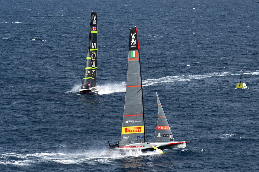 October 02, 2024. Louis Vuitton Cup, Final Race Day 6. INEOS BRITANNIA, LUNA ROSSA PRADA PIRELLI TEAM Photo Credit: AC37 media