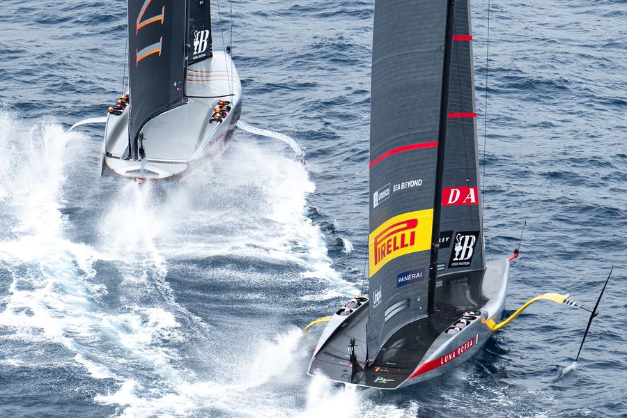 October 02, 2024. Louis Vuitton Cup, Final Race Day 6. INEOS BRITANNIA, LUNA ROSSA PRADA PIRELLI TEAM Photo Credit: AC37 media
