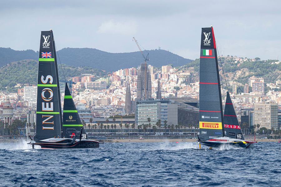 October 02, 2024. Louis Vuitton Cup Final, Race Day 6. INEOS BRITANNIA, LUNA ROSSA PRADA PIRELLI TEAM Photo Credit: AC37 media