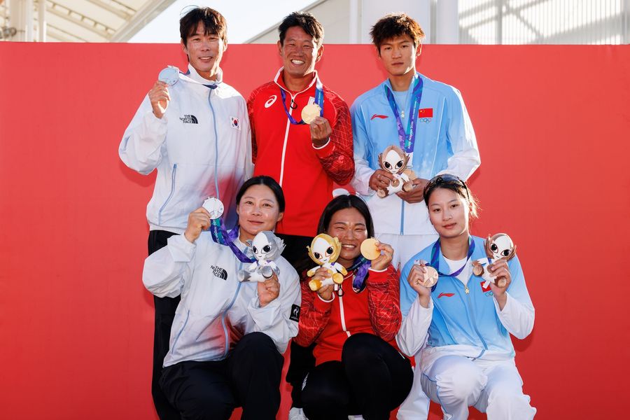 Japan edges tense 470 battle for Asian Games gold medal, 06 October 2026