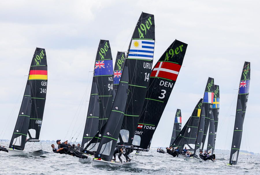 49er-49erfx-and-nacra-17-world-championships-day-1-new-zeala-8.jpg