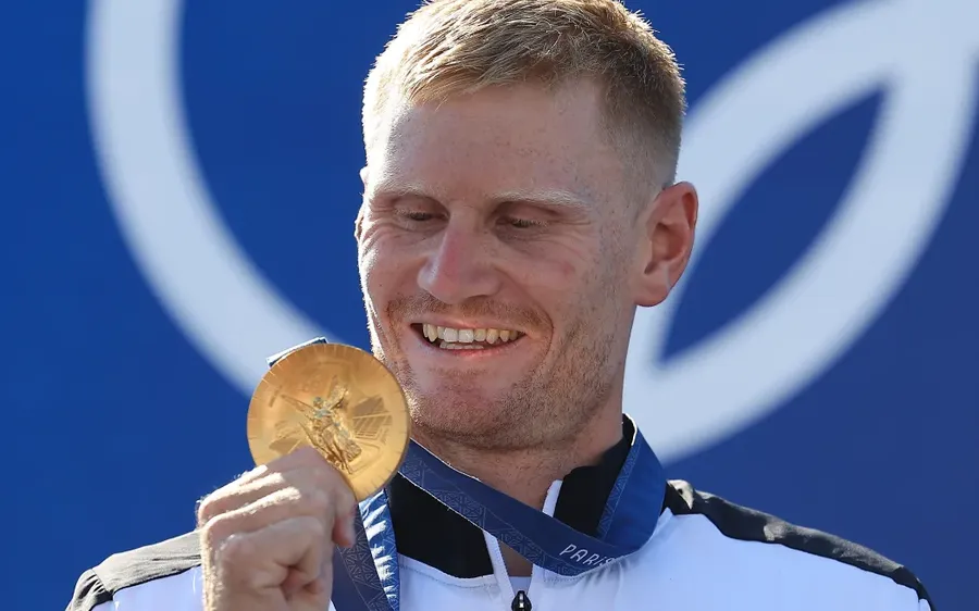 4KLWWKA_240806CanoeSprintOLY_0865_jpg.webp