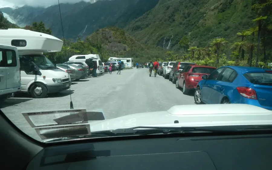 4OKEZ40_Franz_josef_carpark_2017_JPG.webp