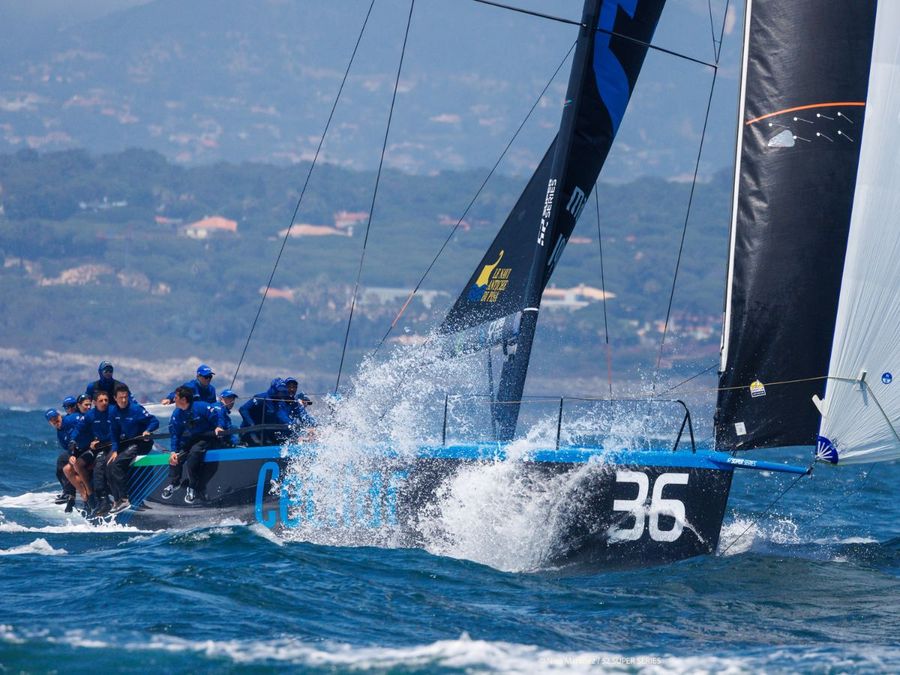 Alkedo // 52 Super Series