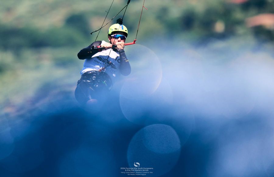 Wigglesworth claims under-19 bronze at Formula Kite Youth Europeans in Italy, 06 July 2026