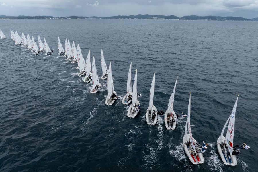 Wrigley and Harris seize 470 Worlds lead after chaotic three-race day, 15 August 2026