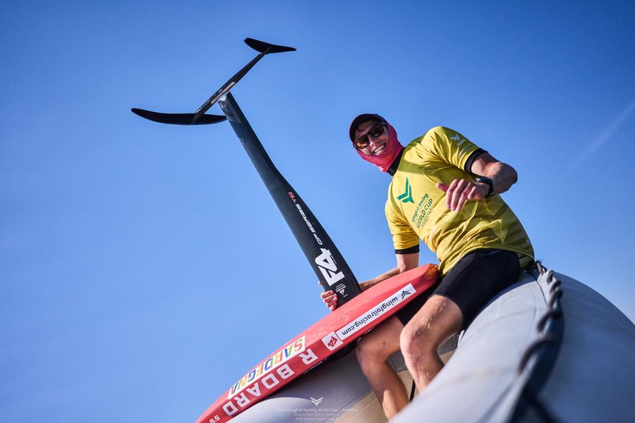 Broken wing, unbroken nerve: Herbert wins Sardinia title, 05 October 2026