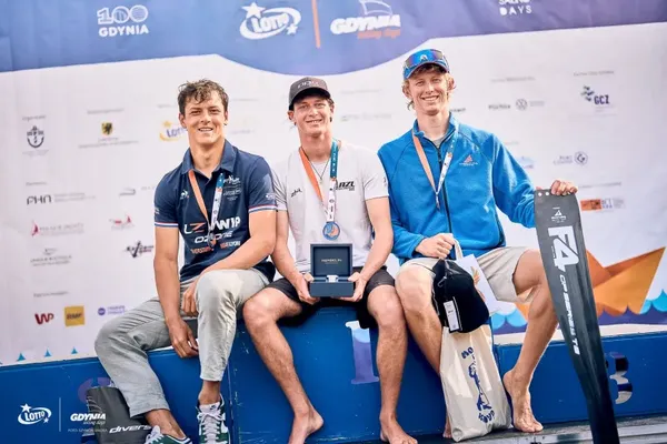 Kosta Gladiadis alongside Sean Herbert on the podium in Gdynia, Poland