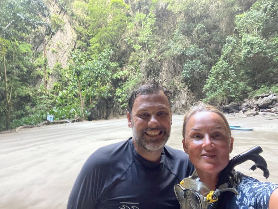 We are Bodil and Craig Norwood. Craig is a kiwi, Bodil came from Norway. Now we are on a 40 foot cat cruising around the world!