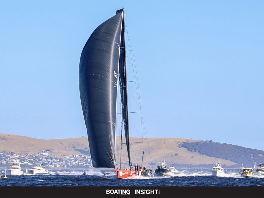 80th-Rolex-Sydney-to-Hobart-Yacht-Race-winner-Master-Lock-Comanche.jpg
