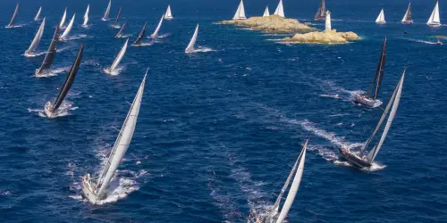 Record 170-boat Swan fleet drifts through light air at Porto Cervo, 12 October 2026