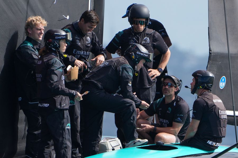 AC38-AC38-ETNZ-push-limits-on-Hauraki-Gulf-as-legacy-gear-comes-under-pressure-Photo-credit-Sam-Thom-Americas-Cup.jpg