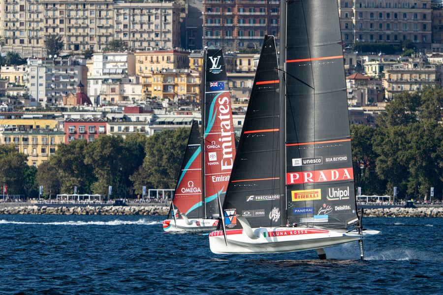 EMIRATES TEAM NEW ZEALAND, LUNA ROSSA TEAM 1. 27 September 2026. Louis Vuitton 38th America's Cup - Preliminary Regatta Naples 