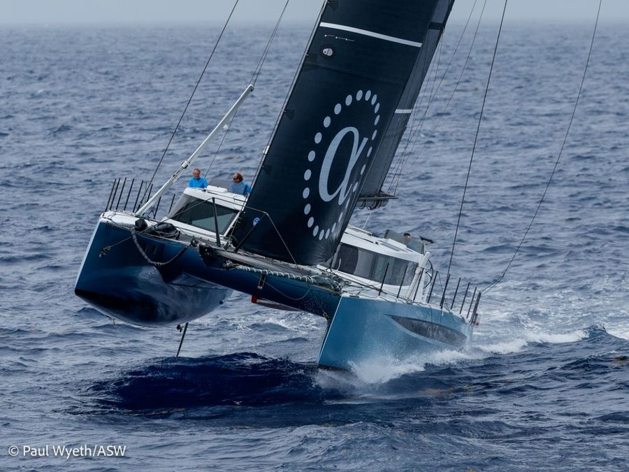 Adrian-Lees-HH66-catamaran-Lee-Overlay-Partners-III-at-full-tilt.-Photo-credit-Paul-Wyeth_ASW.jpg
