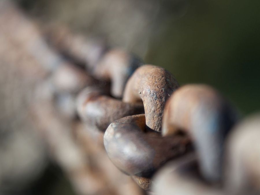 Anchor-chain.jpg