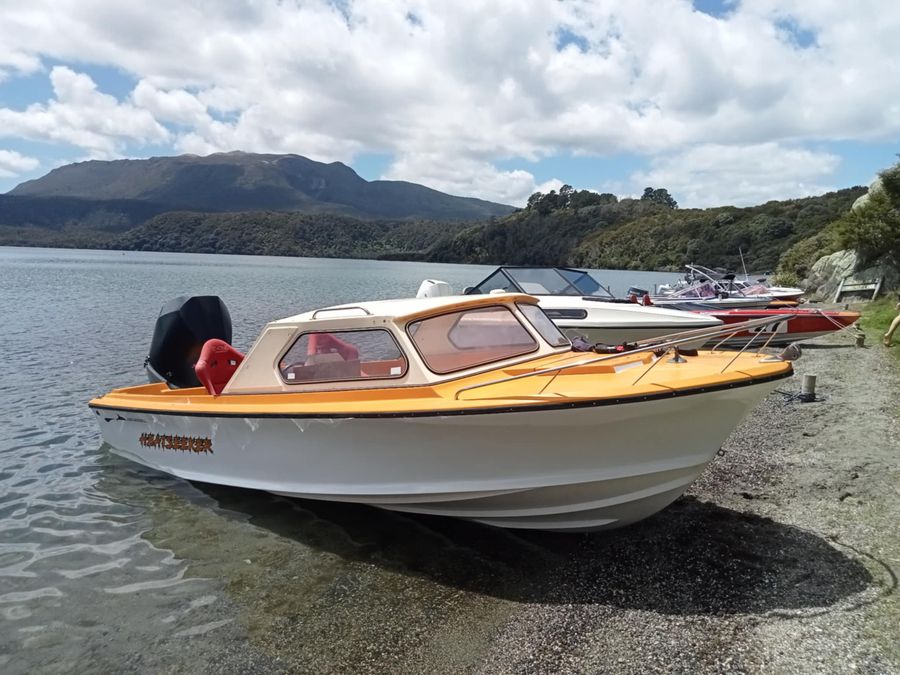 Tony Yurjevic 17ft Vistacraft with a 350hp V8 powered mercury outboard beast. They have reached speeds up to 71mph. Which is insane to see and put on a great show.