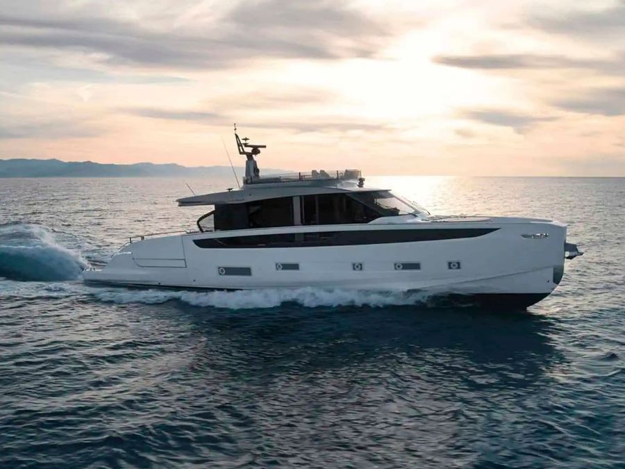 Azimut Seadeck 7