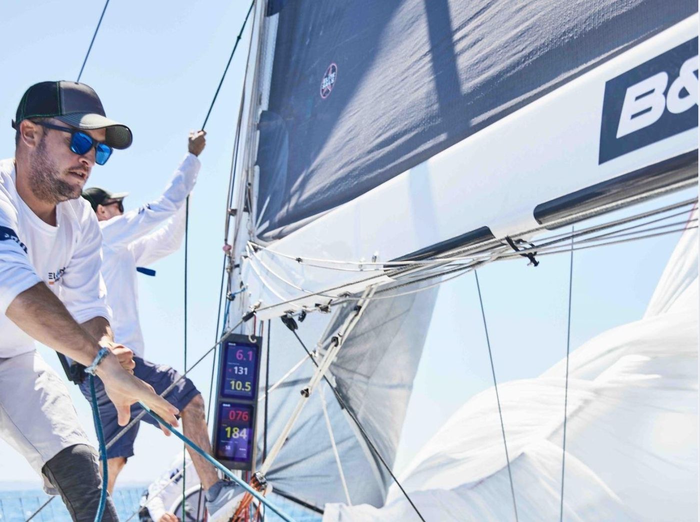 B&G Admirals Cup