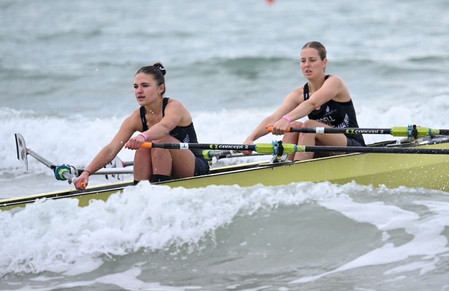 Crimmins fights to fourth as Kiwi crews push China hard, 20 October 2026