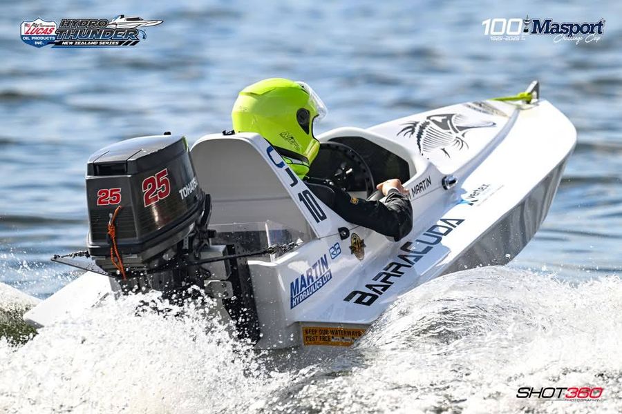 Barracuda (Junior) / Shot360 Photography : Facebook