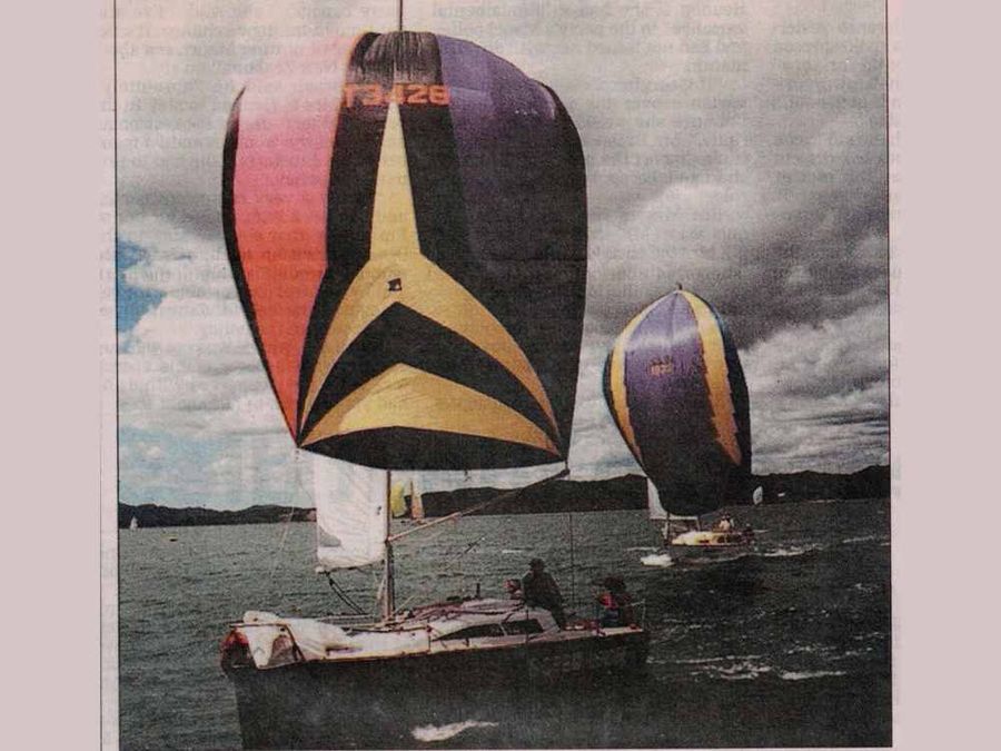 Screw Loose, front, and Appaloosa duel in the B Division General during the Bay of Islands Sailing Week. Picture / Bill MacLaren, courtesy of The Northern Advocate