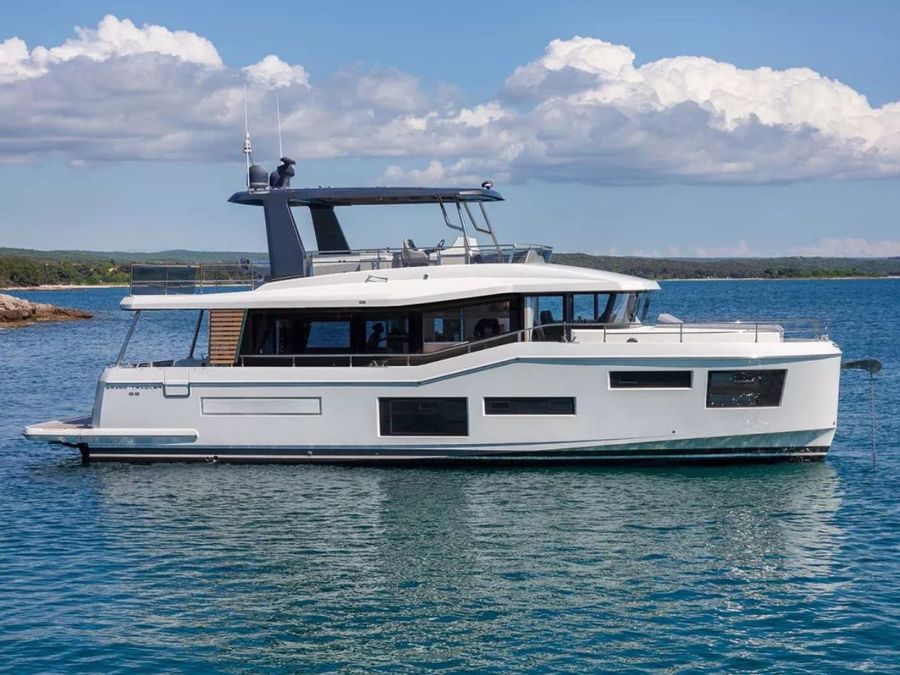 Beneteau-Grand-Trawler-63-__-Photo-credit_-Beneteau-7.jpg