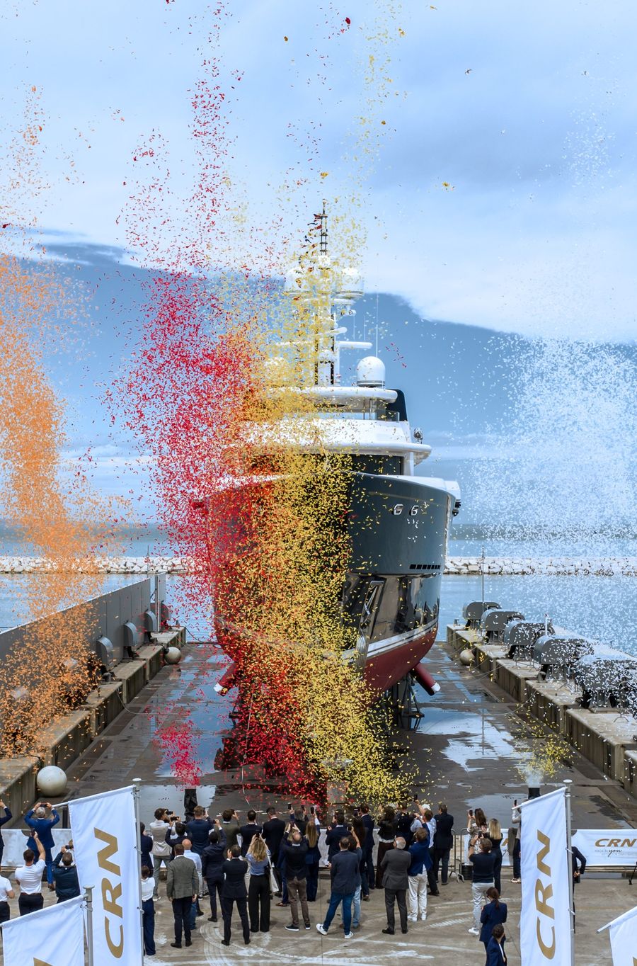 CRN-145_9.jpg