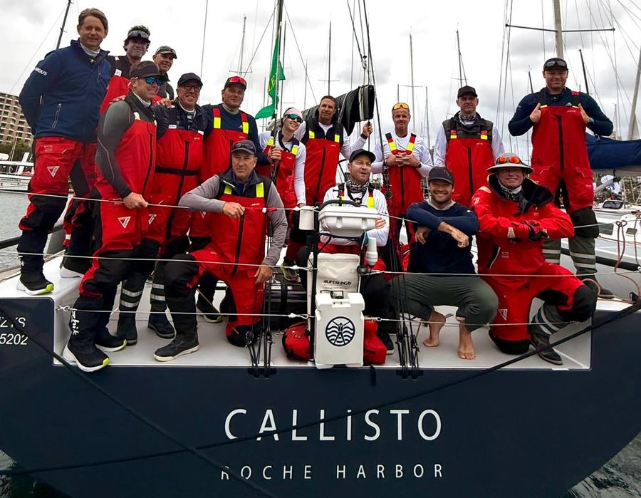 Callisto-team-at-Hobart.-Photo-credit-Facebook.jpg