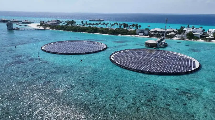 Candela-and-Canopy-Power-Partner-for-Floating-Solar-Charging-Station.webp