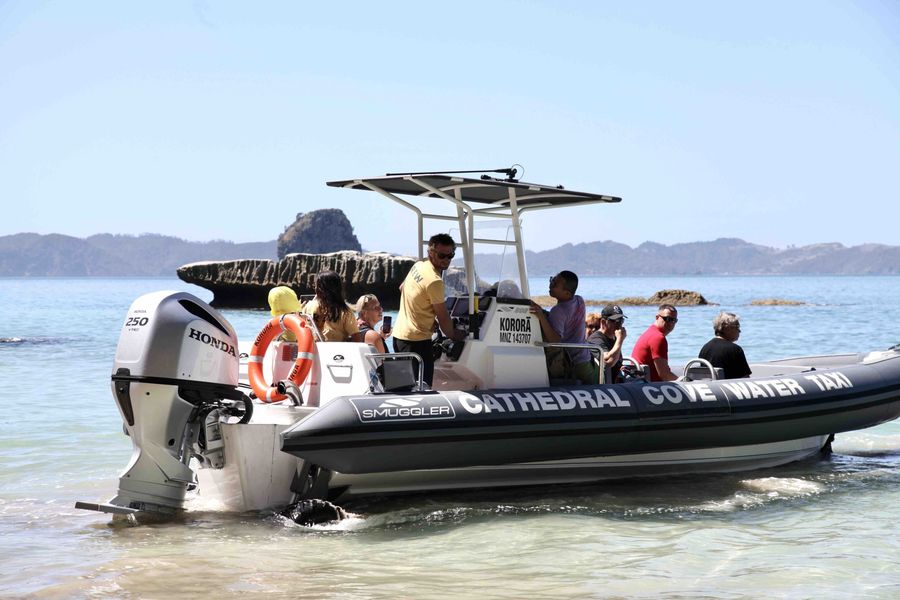 Cathedral Cove Taxi
