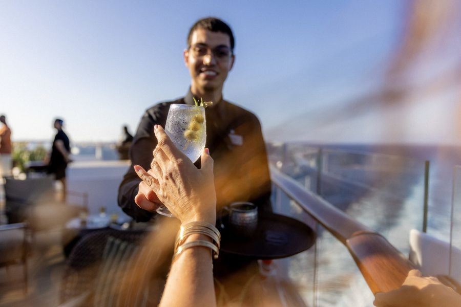 Celebrity Xcel At Sunset Bar Photo Credit: Celebrity Cruises