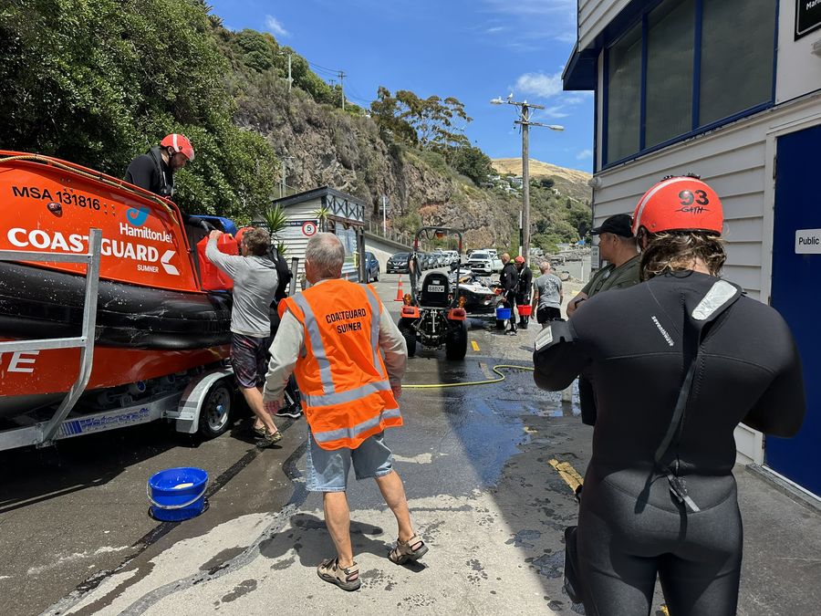 Coastguard-Sumners-return-after-the-action-today.-Photo-credit-Coastguard-Sumner-Facebook.jpg