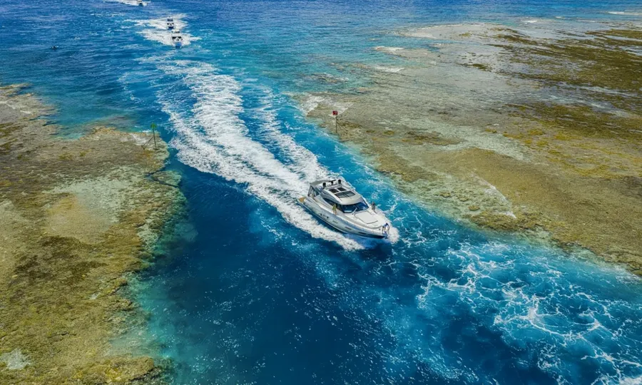 Eight days, three boats, one bar crossing and a lagoon full of turtles, 29 June 2026